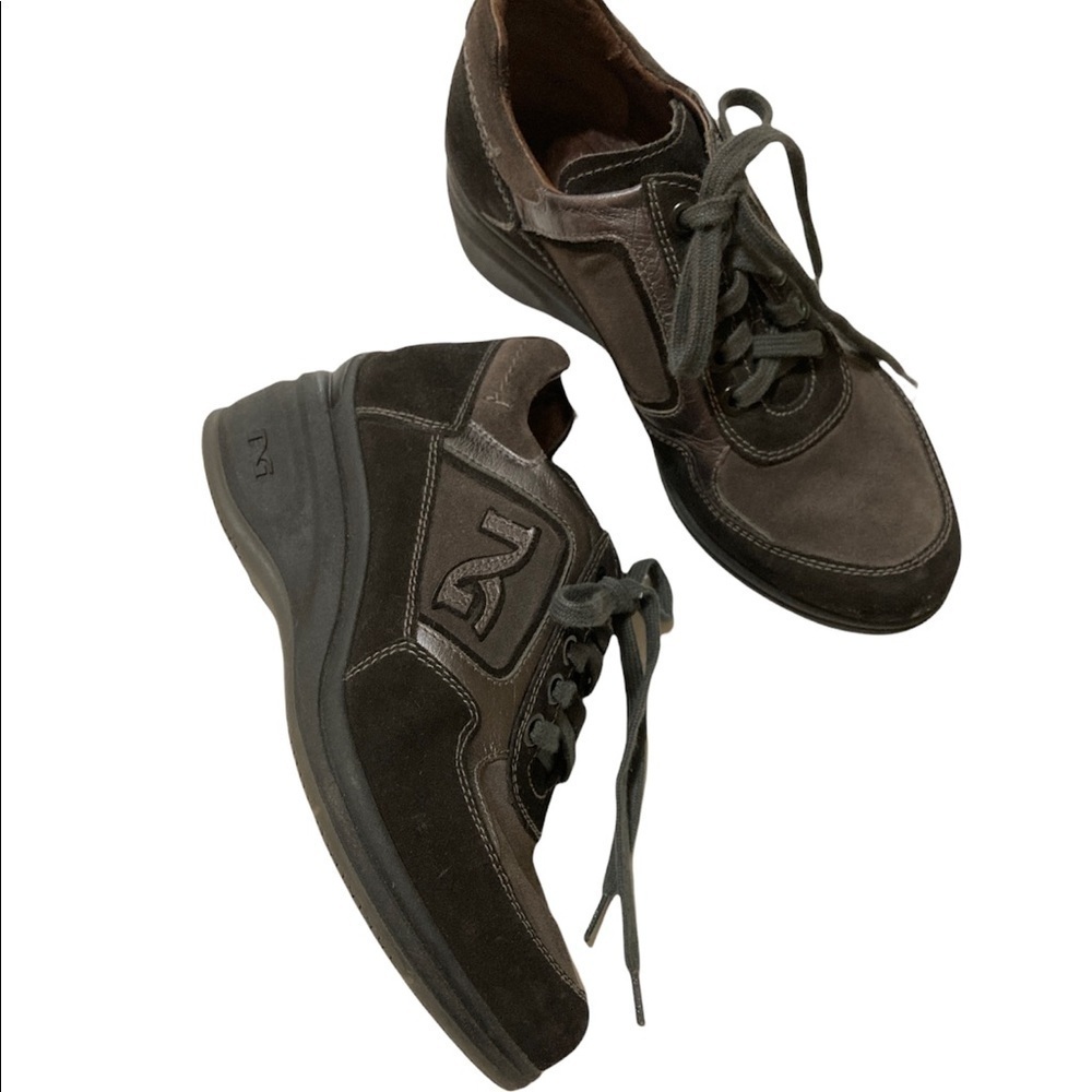 Nero Giardini Black Italian Wedge Sneakers Size 35/5